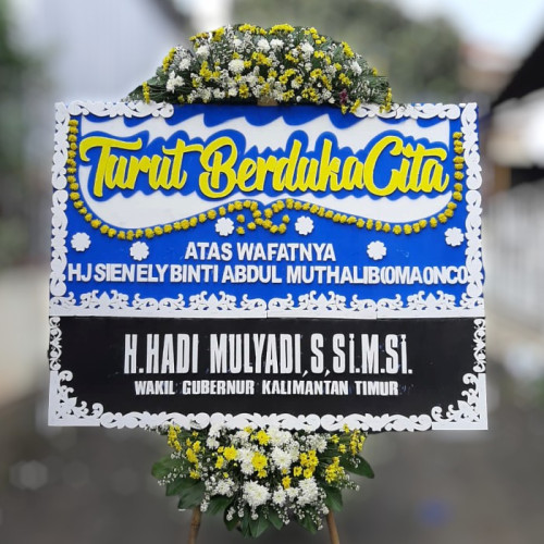 Karangan Bunga Duka Cita